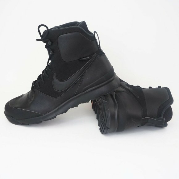 nike stasis acg boot